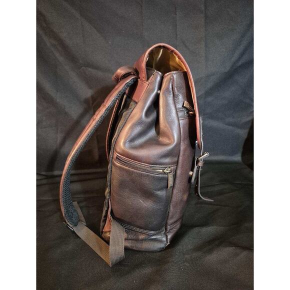 Kenneth Cole Reaction Brown Leather Backpack Laptop Bag Satchel Academia - Picture 5 of 13